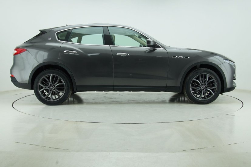 2020 Maserati Levante V6 350 Al Zayani